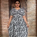 Jyoti Frocks L -JF18